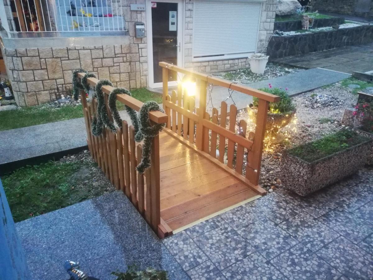 Guest House Vila Luka Portorož Eksteriør bilde